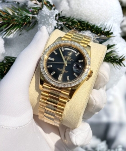 Rolex day-date 228238 18k gold wrapped moissanite bezel gm 40mm