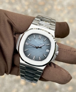 Patek Philippe nautilus 5711 blue dial 40mm