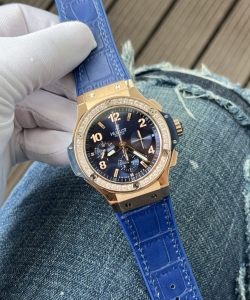 hublot big bang chronograph king gold blue with diamond bezel 44mm