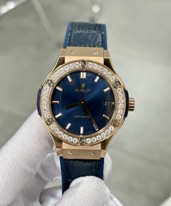 hublot classic fusion king gold blue 38mm