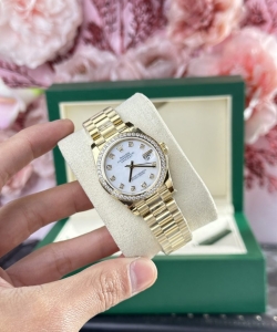 Rolex datejust 278288 president strap diamond bezel 31mm