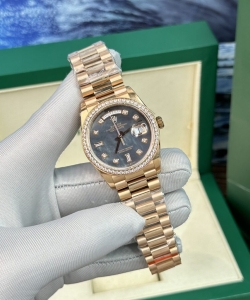 Rolex day-date purple mother of pearl dial super watch 40mm