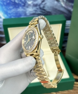 Rolex day-date super watch mother-of-pearl dial with diamonds 40mm