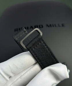 Richard Mille rm27-05 rafael nadal white carbon case 37.25 47.25mm