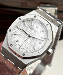 audemars piguet royal oak white dial automatic 34mm