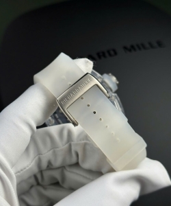 Richard Mille rm055 sapphire crystal rubber strap 45mm