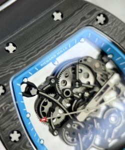 Richard Mille rm055 full carbon case rubber strap 45mm