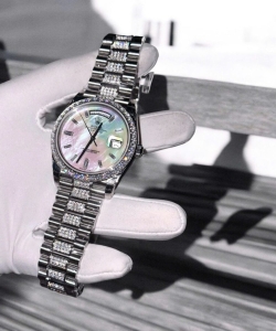 Rolex day-date dial mother of pearl moissanite diamonds hong kong 40mm