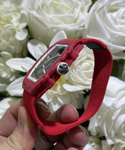 Richard Mille rm67-02 red carbon weight 37 grams 38.7 47.52mm