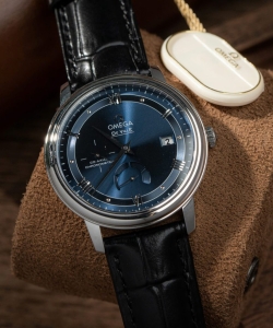 omega de ville prestige power reserve dial blue leather strap 39.5mm