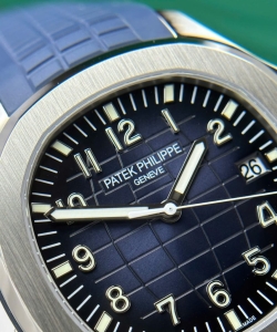 Patek Philippe aquanaut 5168g blue dial custom like auth 42.2mm