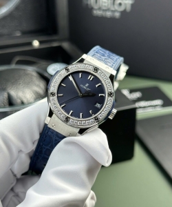 hublot classic fusionwomens blue 33mm