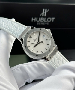 hublot classic fusion watch womens white 33mm