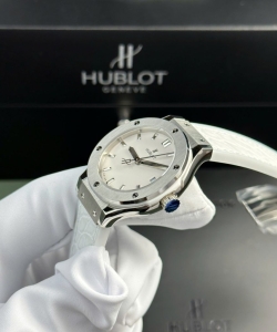 hublot classic fusion watch womens white 33mm