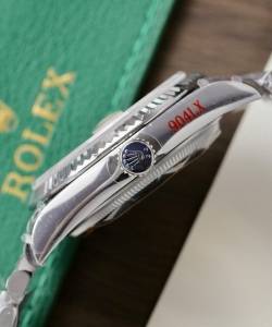 Rolex day-date 128236 dial ice blue weight 158gram 36mm