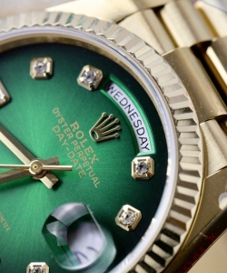 Rolex day-date 128238 dial green ombre weight 158 grams 36mm