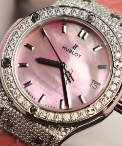 hublot classic fusion mother of pearl dial + moissanite diamonds 33mm