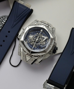 hublot big bang sang bleu ii watch blue 44mm