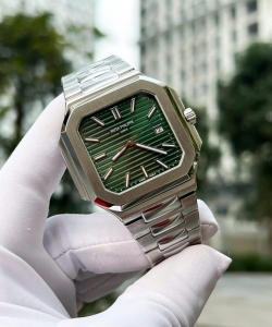 Patek Philippe cubitus 5821 green dial 45mm