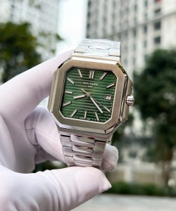 Patek Philippe cubitus 5821 green dial 45mm