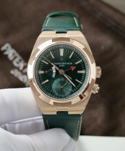 vacheron constantin overseas dual time 7900v green 41mm