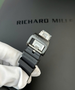 Richard Mille tourbillon rm12-01 carbon tpt super light 39.3x48mm