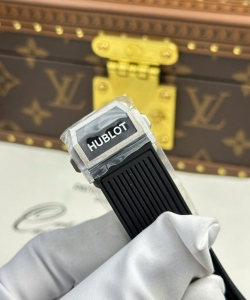 hublot spirit of big bang titaniumrubber strap 42mm